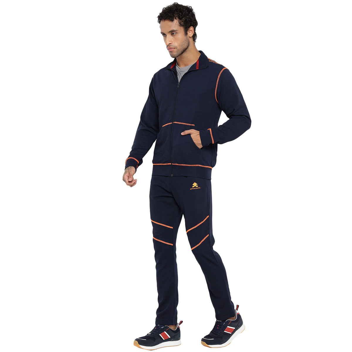 STCH Tomcat pullover & pants セット /L Train Favourite Men's Regular Fit Track Suit | PUMA India