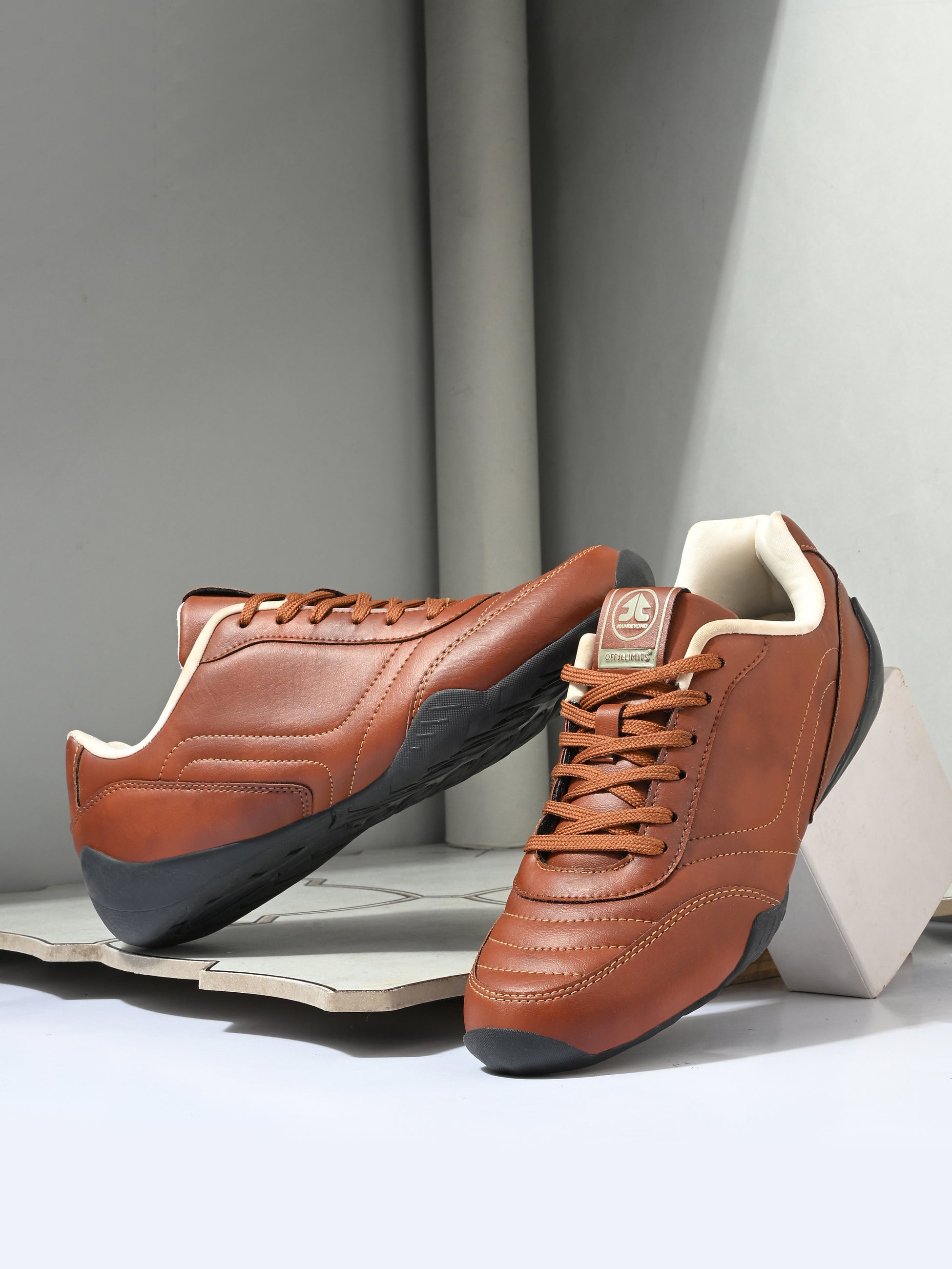 SPEED CAT - CRAZY HORSE TAN/CREAM