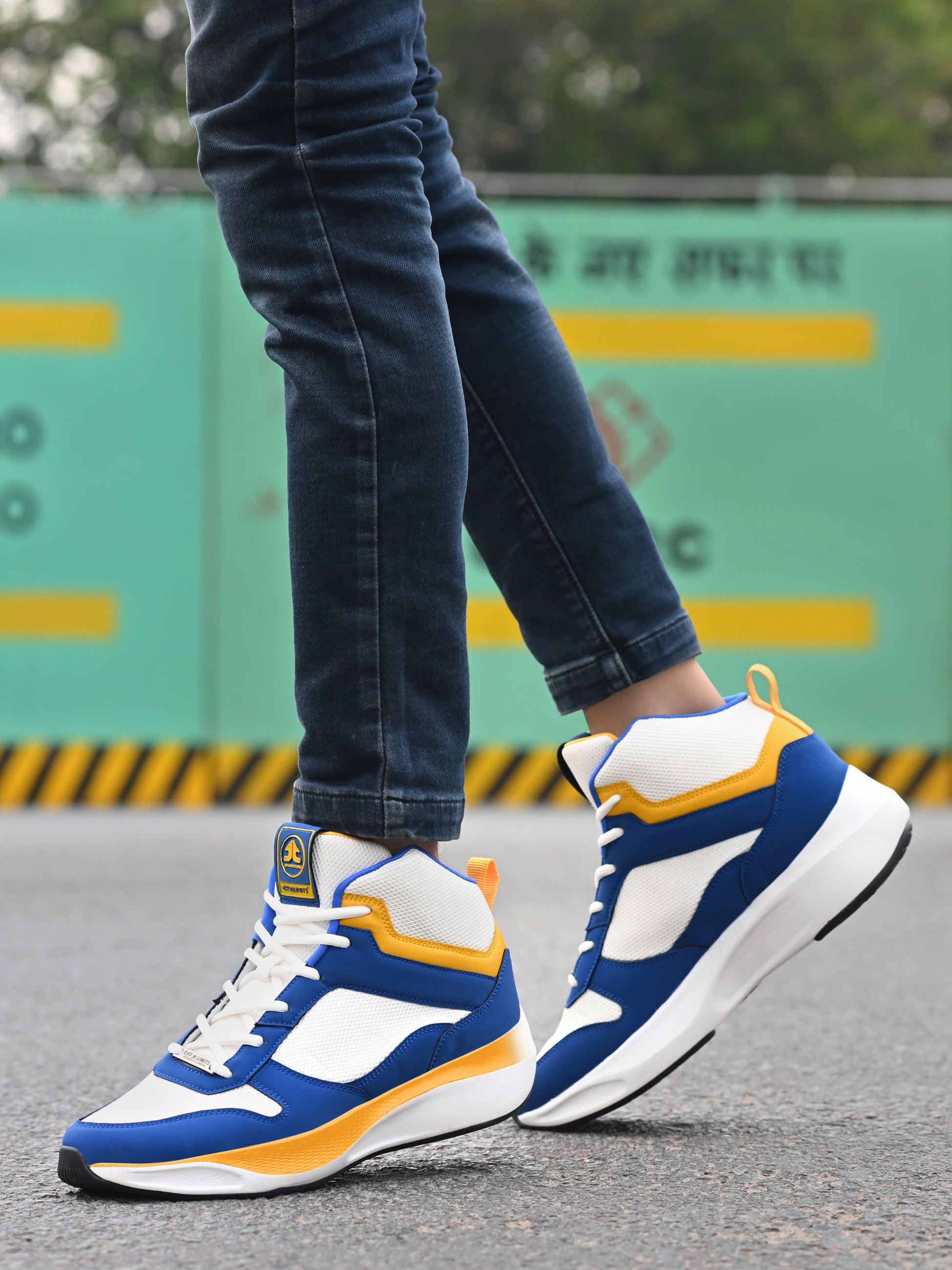 CROSSOVER - OFF WHITE/ROYAL BLUE/MANGO