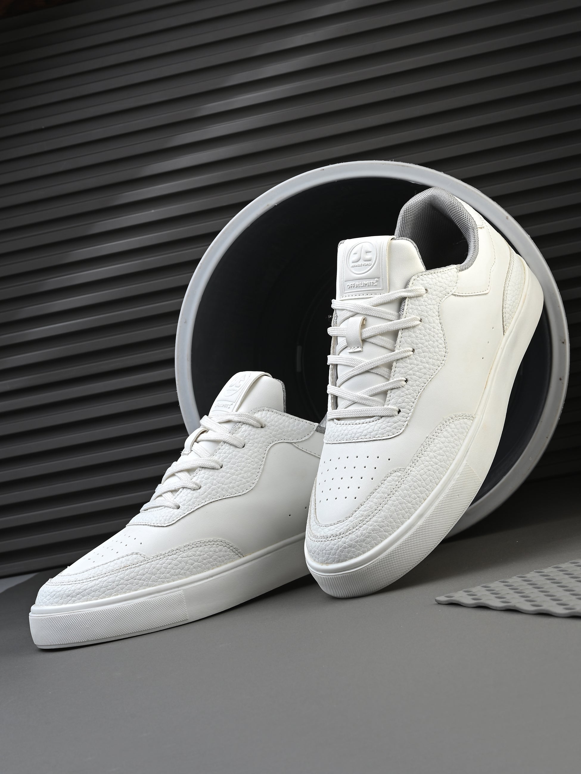 BOMBA - OFF WHITE