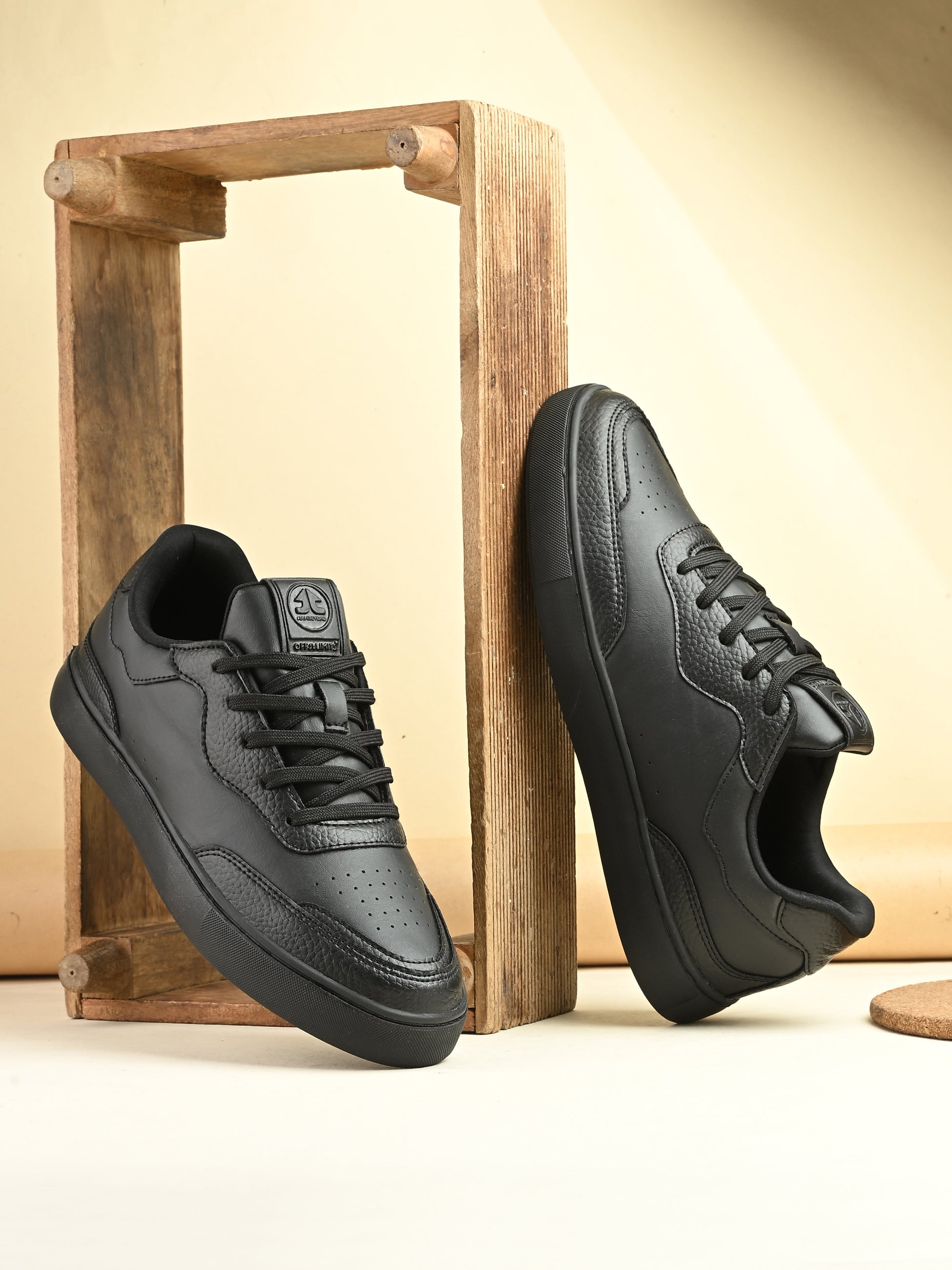 Shop Bomba Black Shoe Online 79302