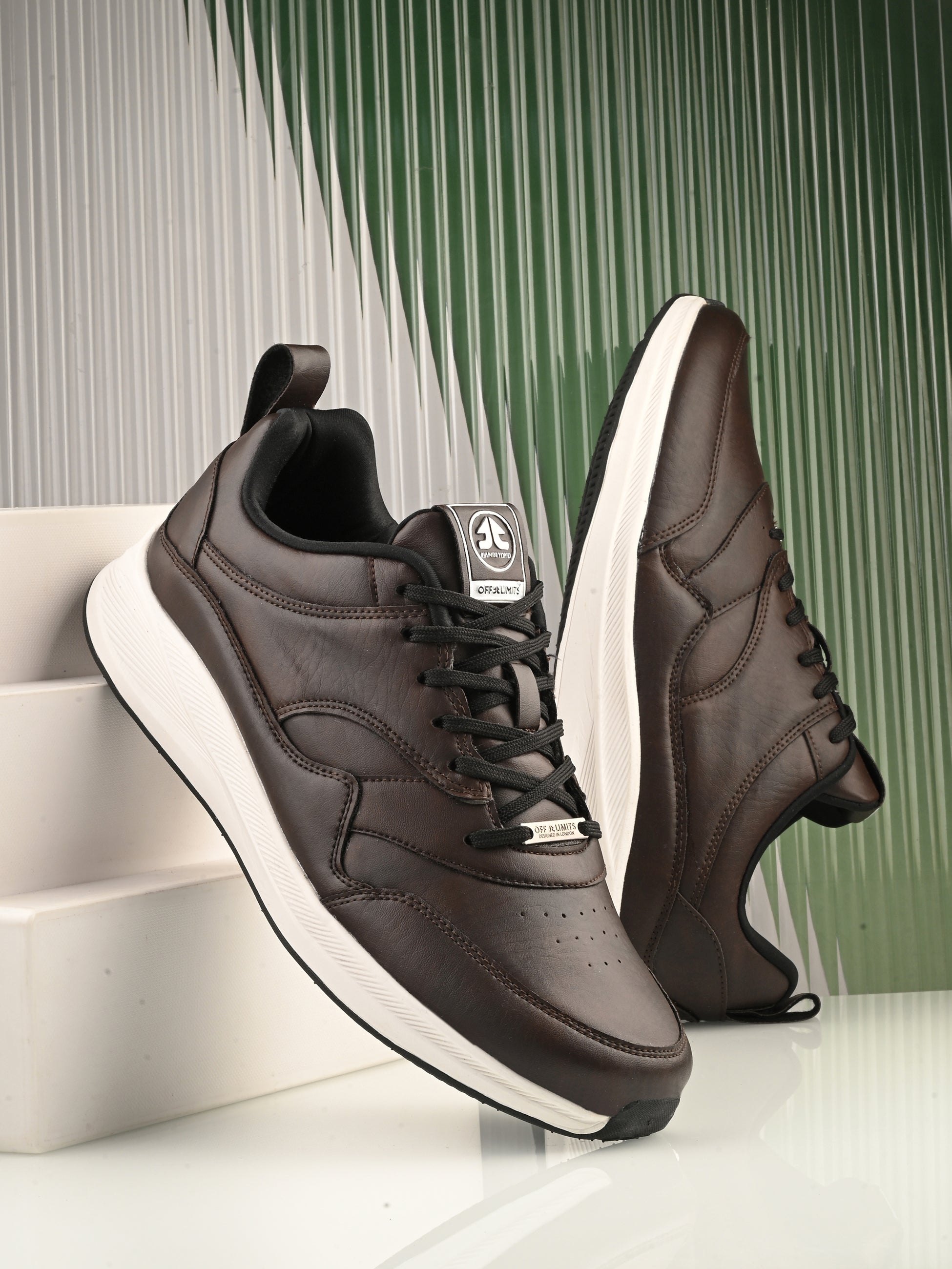 STUSSY (BIG & TALL) - BROWN