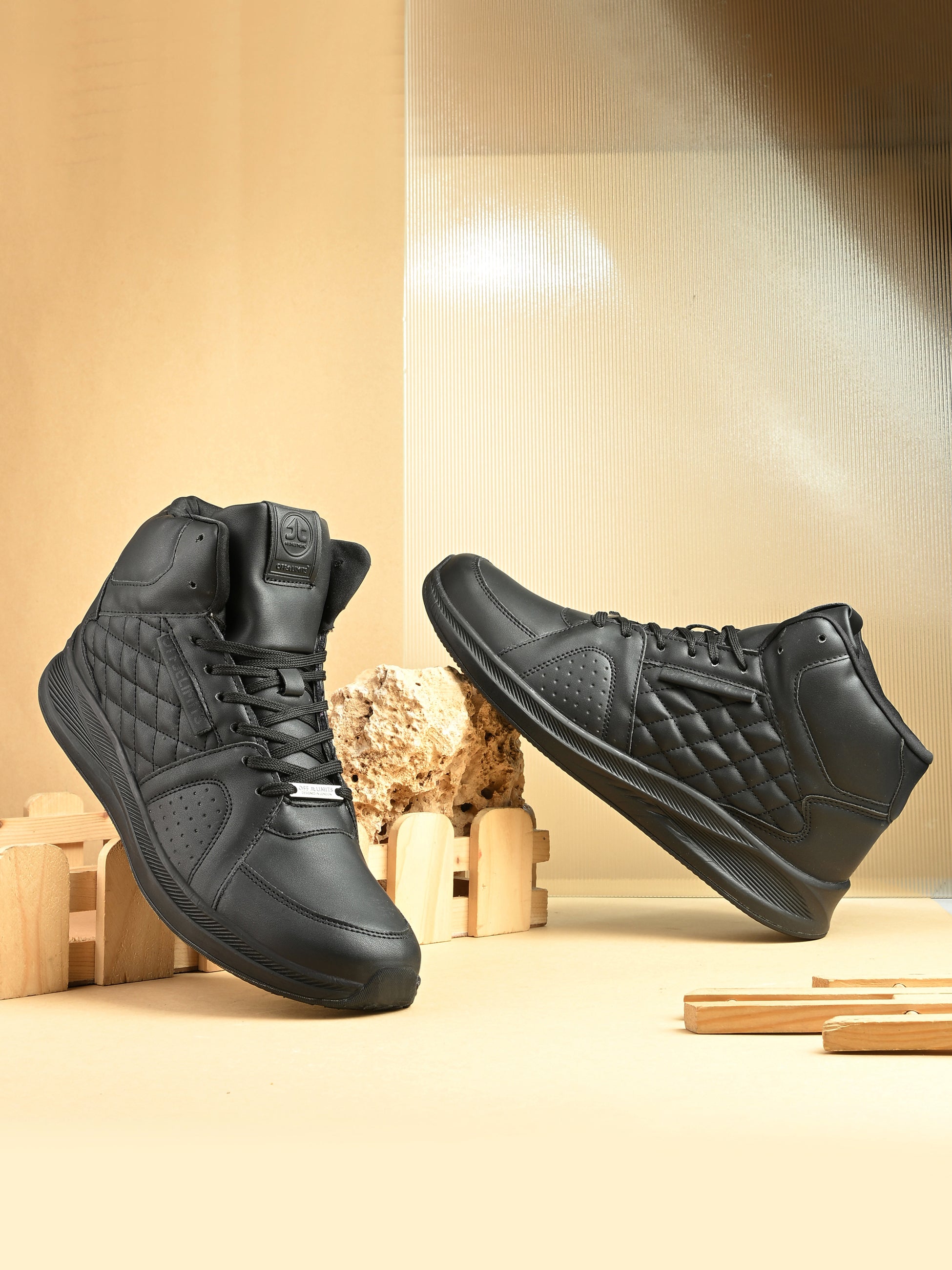 HANGMAN (BIG & TALL) - BLACK/BLACK