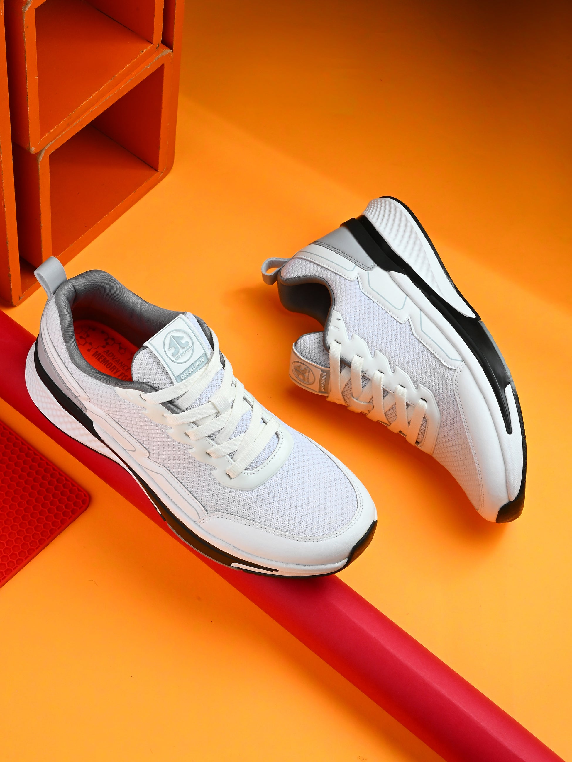 SKYRUN - OFF WHITE