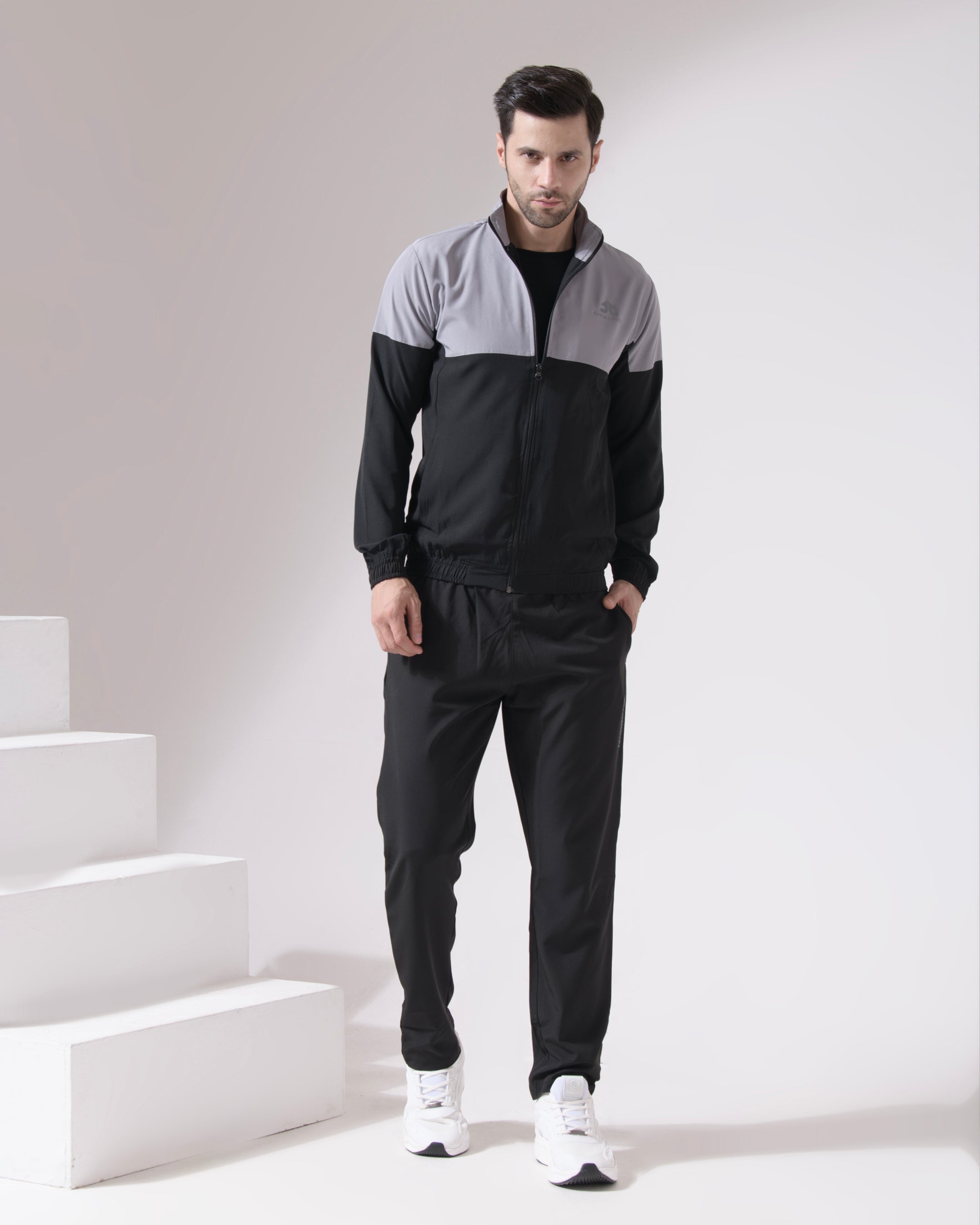 MENS SONIC TRACKSUIT