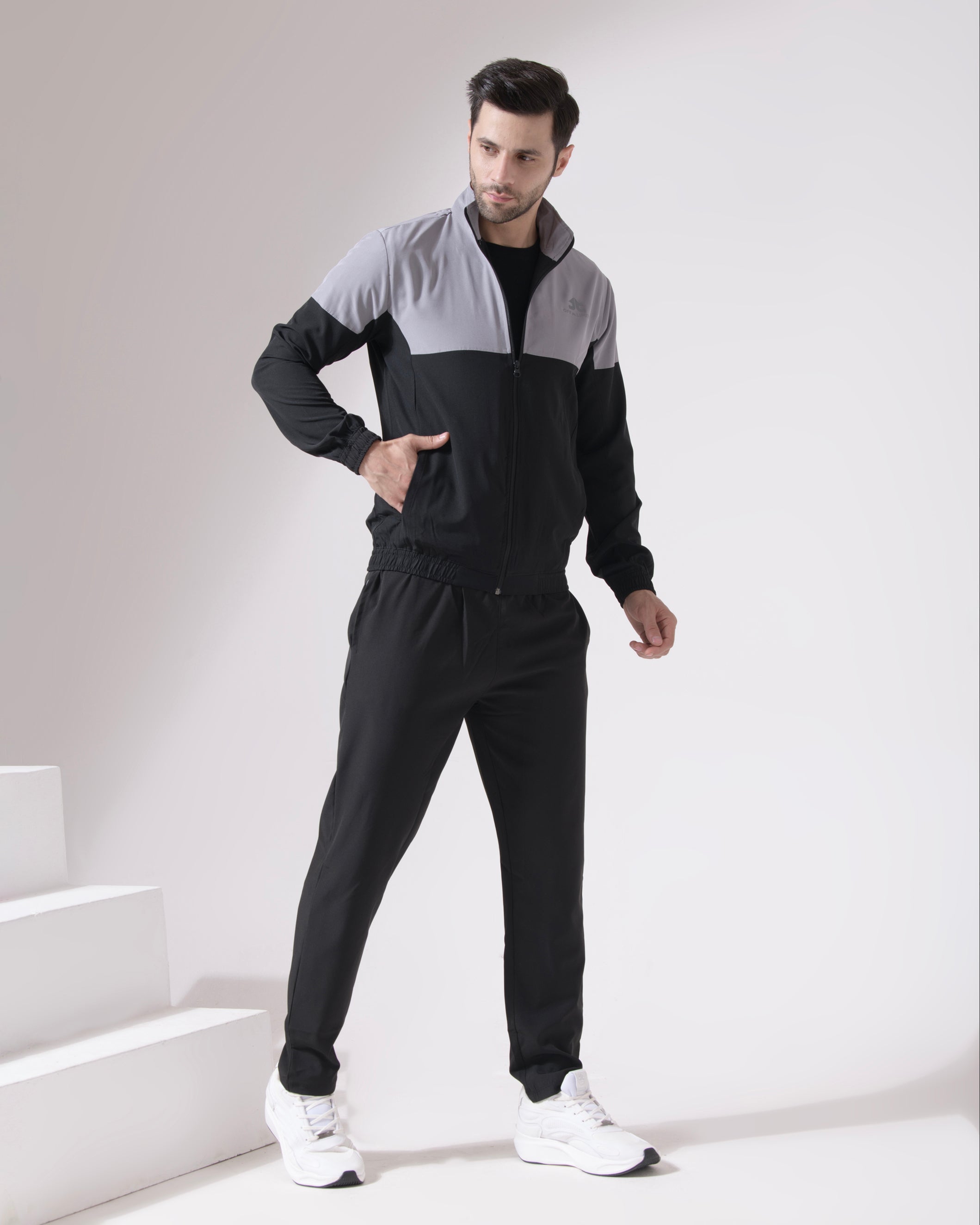 MENS SONIC TRACKSUIT