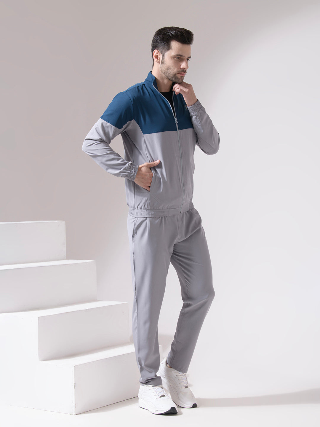 MENS SONIC TRACKSUIT