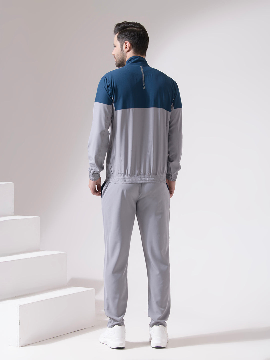 MENS SONIC TRACKSUIT