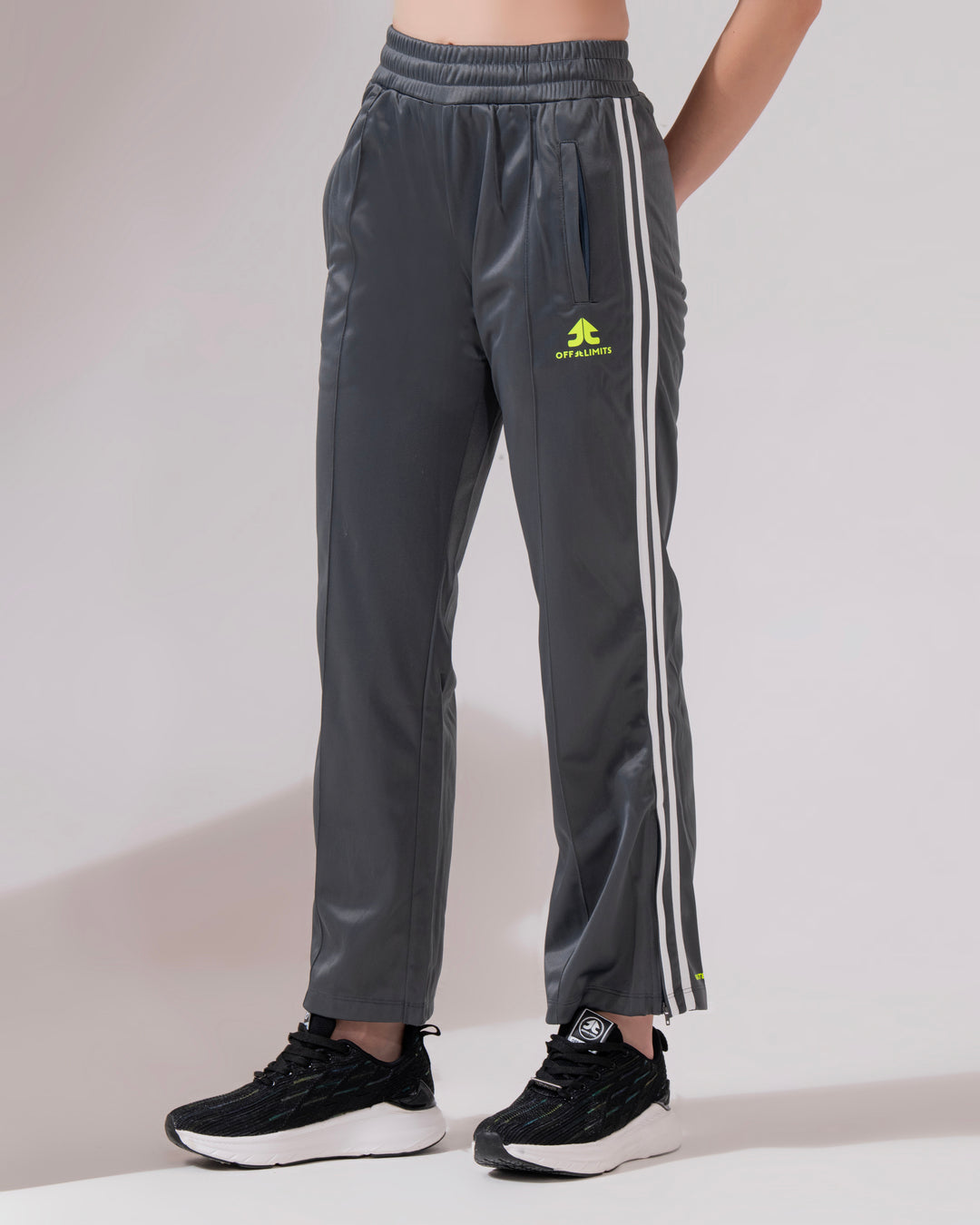 WMN SP FLARE ZIP PANT