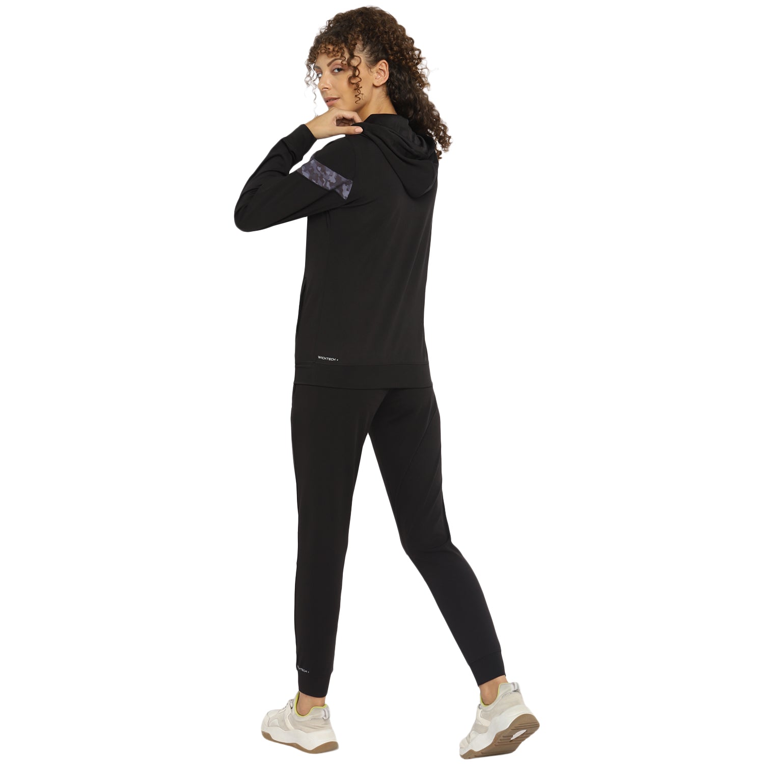 WMN ZL CMAO CNS TS Women Track Suits